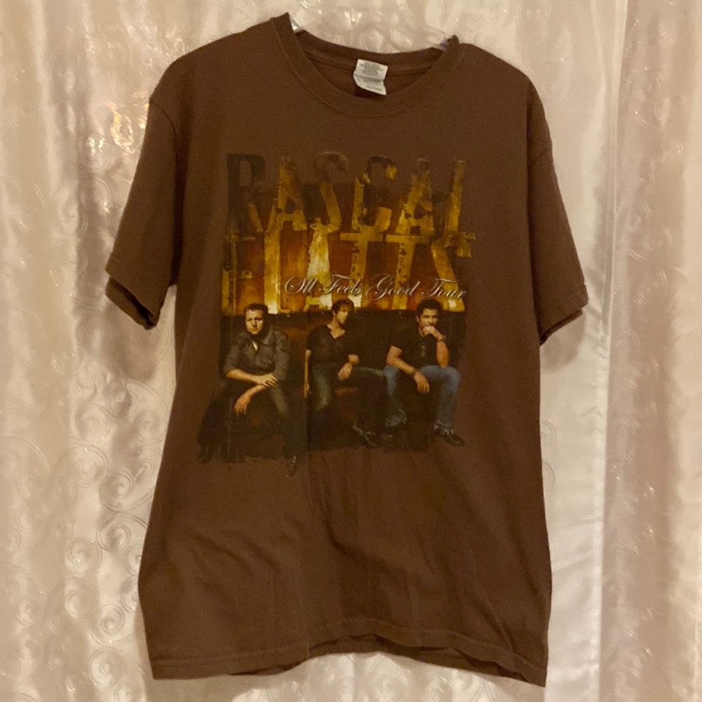 Rascal Flatts “Still Feels Good Tour” Concert T-Shirt Adult Size Medium 🔥